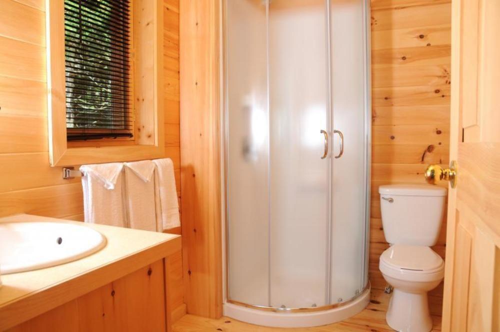 Camping & Chalets De La Demi-Lieue Hotell Saint-Jean-Port-Joli Exteriör bild